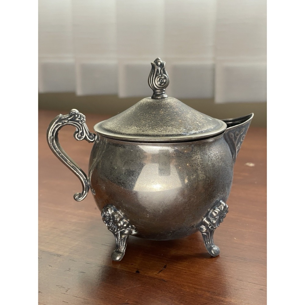 Vintage Leonard Silver Plated Footed Creamer with Lid‎
